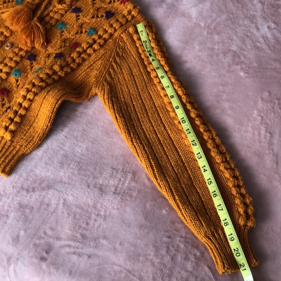 Vintage Cardigan Sweater - Picture 7 of 7